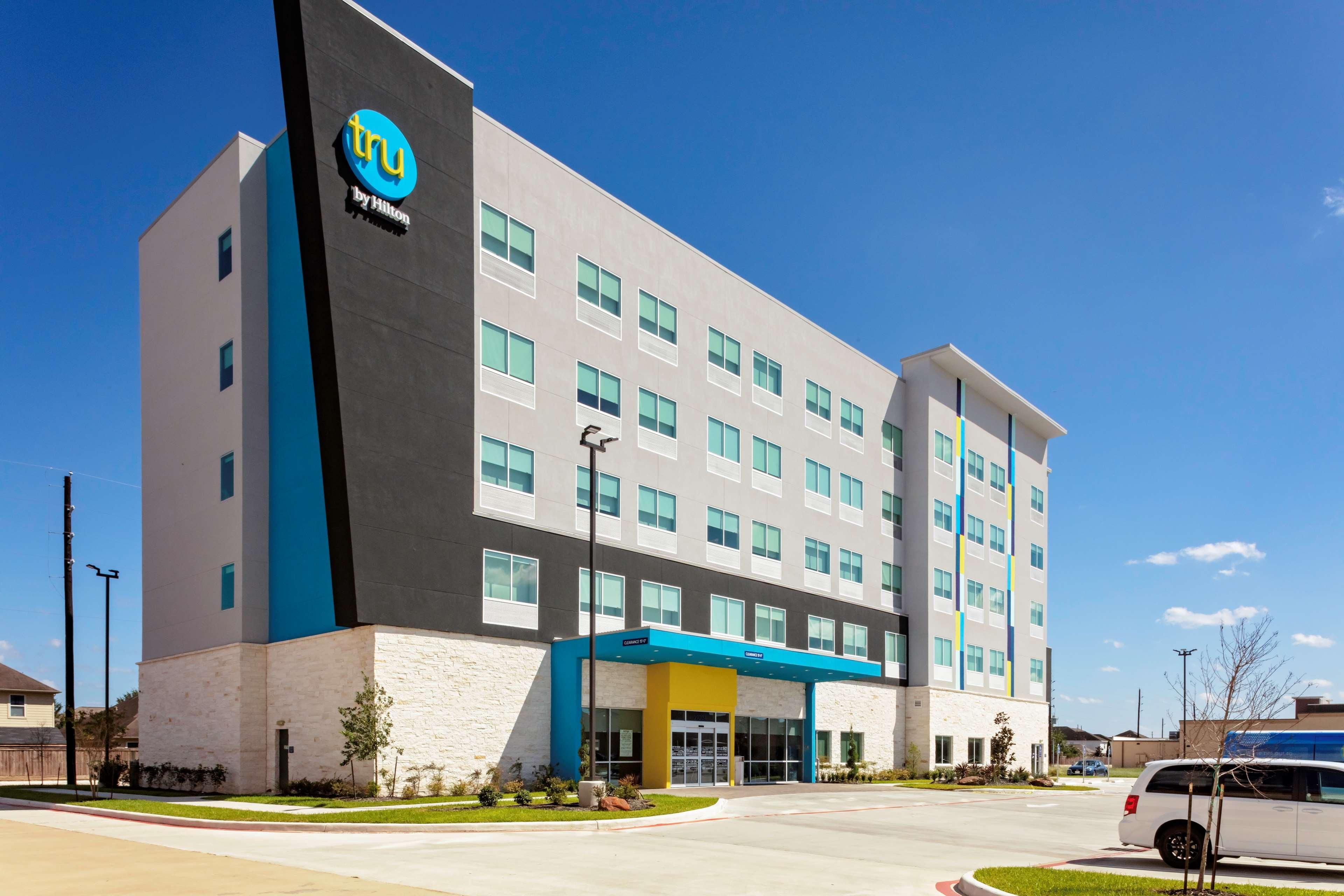 Hotel Tru By Hilton Houston Tx 3*
